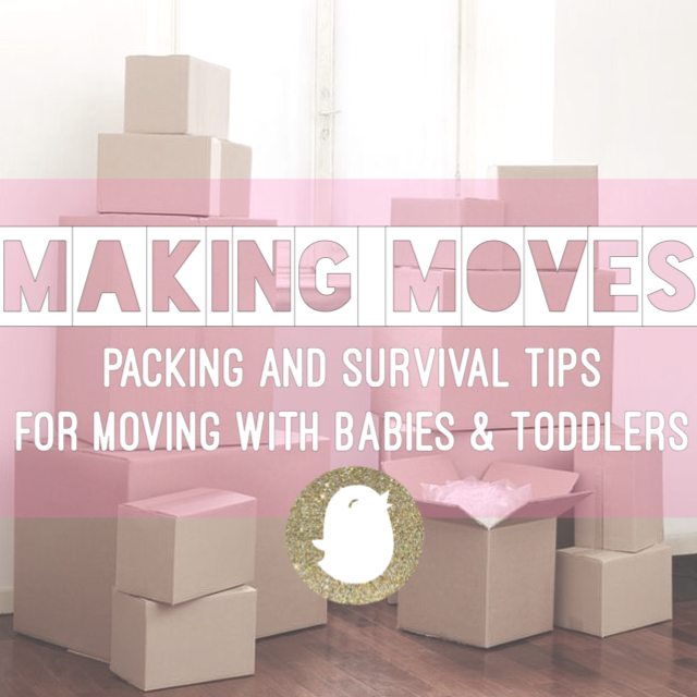 Parent organisant des cartons de déménagement