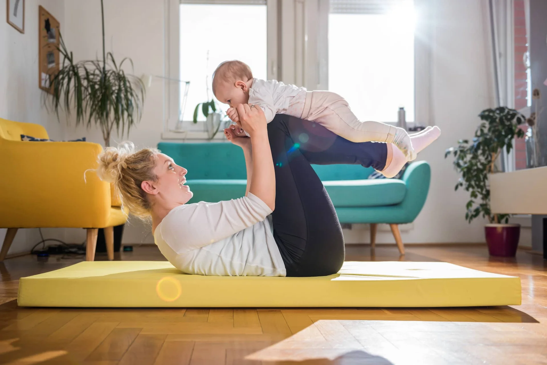 remise en forme après accouchement, sport jeune maman, nutrition post-grossesse, corps après bébé