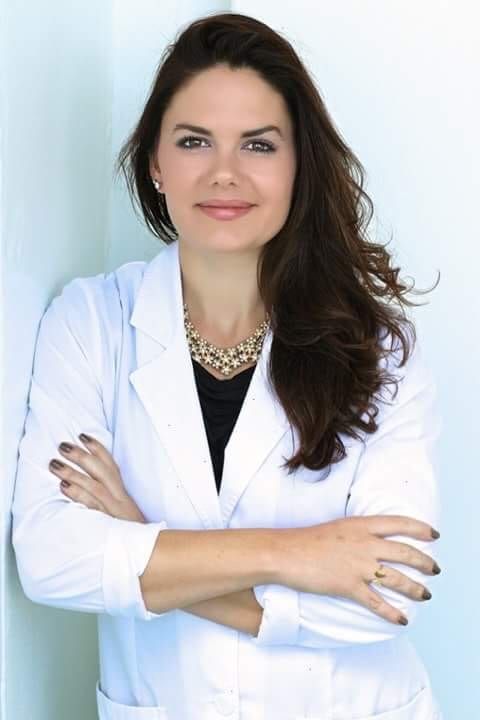 Portrait du Dr Haley Parker, experte en acupuncture