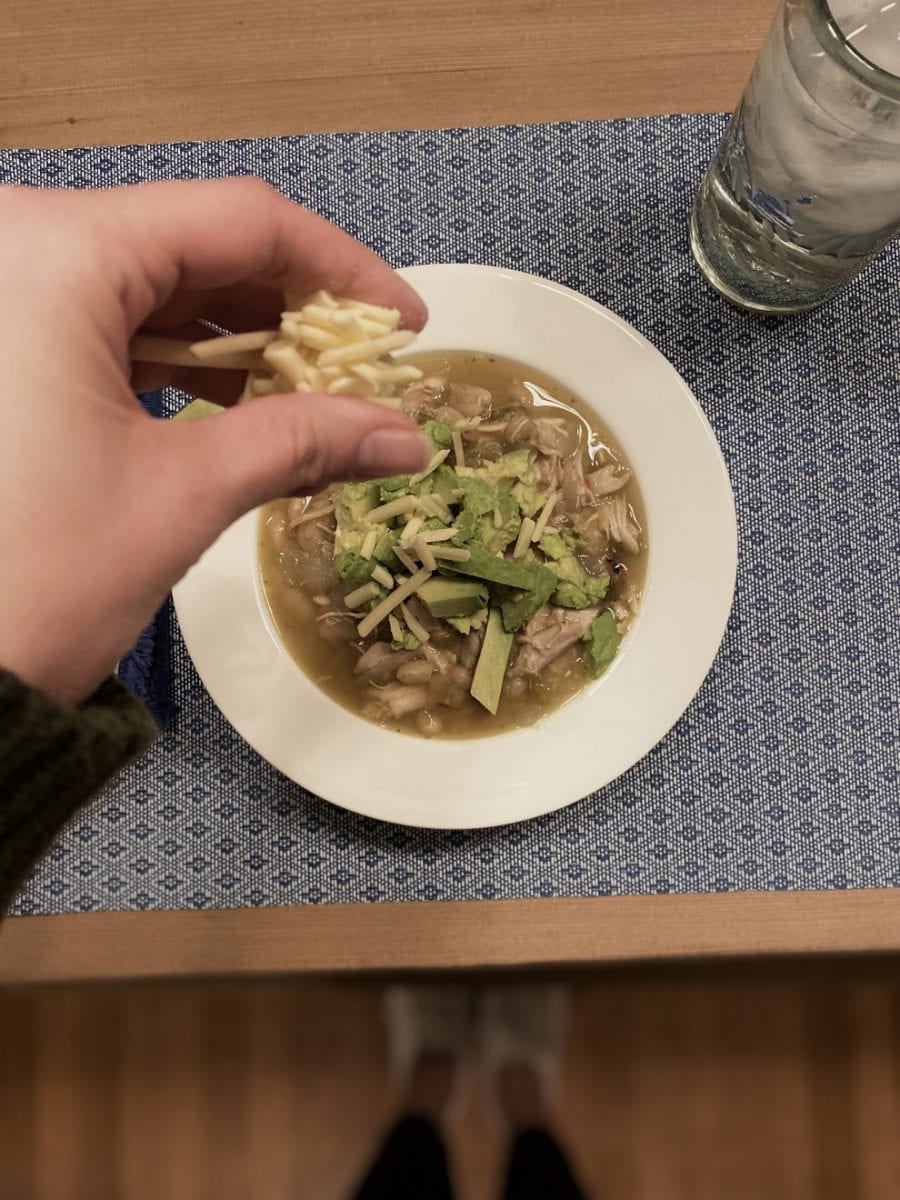 Le bol de soupe prêt à être garni