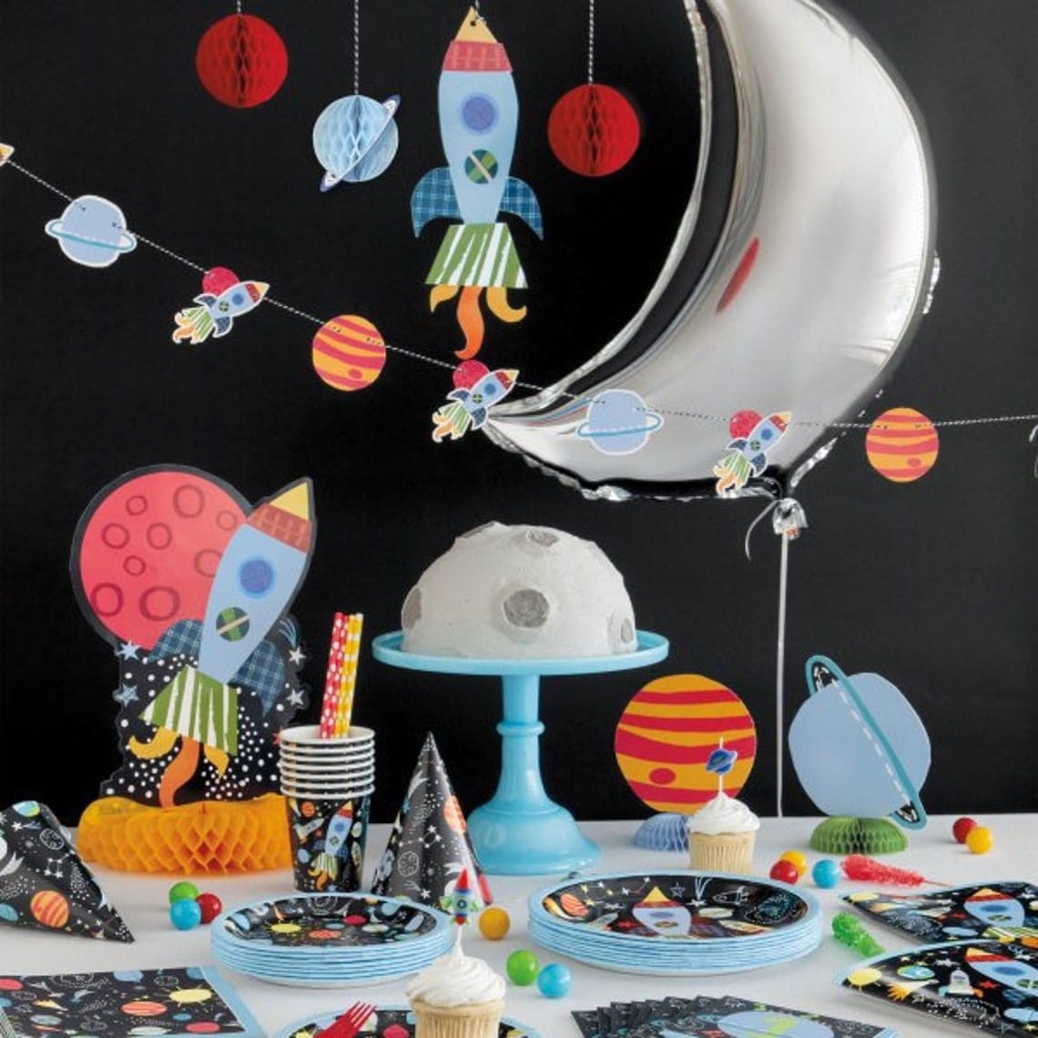 Anniversaire thème espace et astronaute