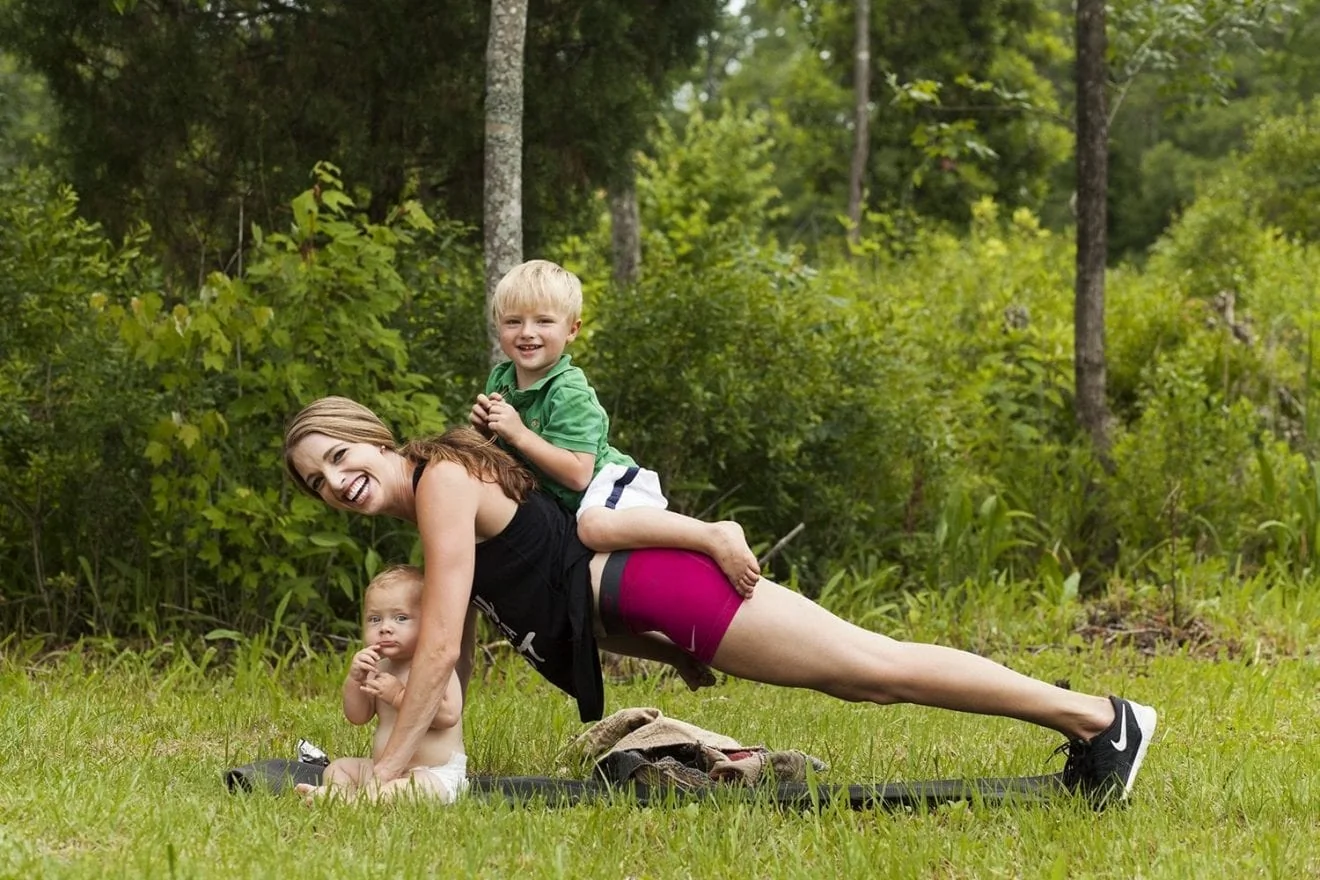 reprendre le sport après accouchement, diastasis recti, rééducation périnéale, nutrition post-partum, fitness maman