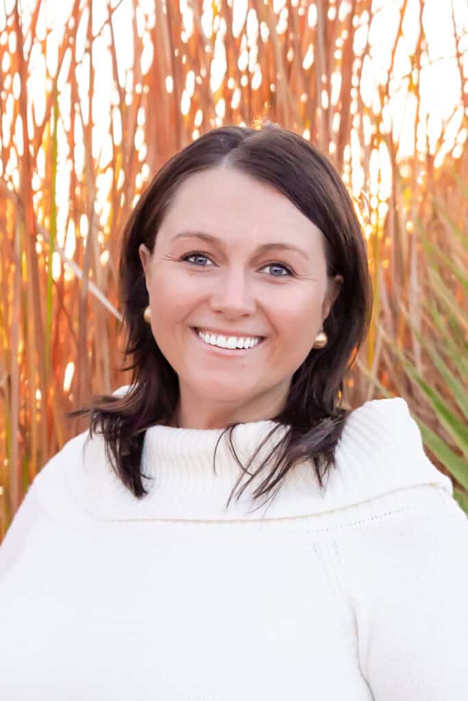 Portrait de Jaclyn Pederson, experte en troubles de l'alimentation pédiatrique.